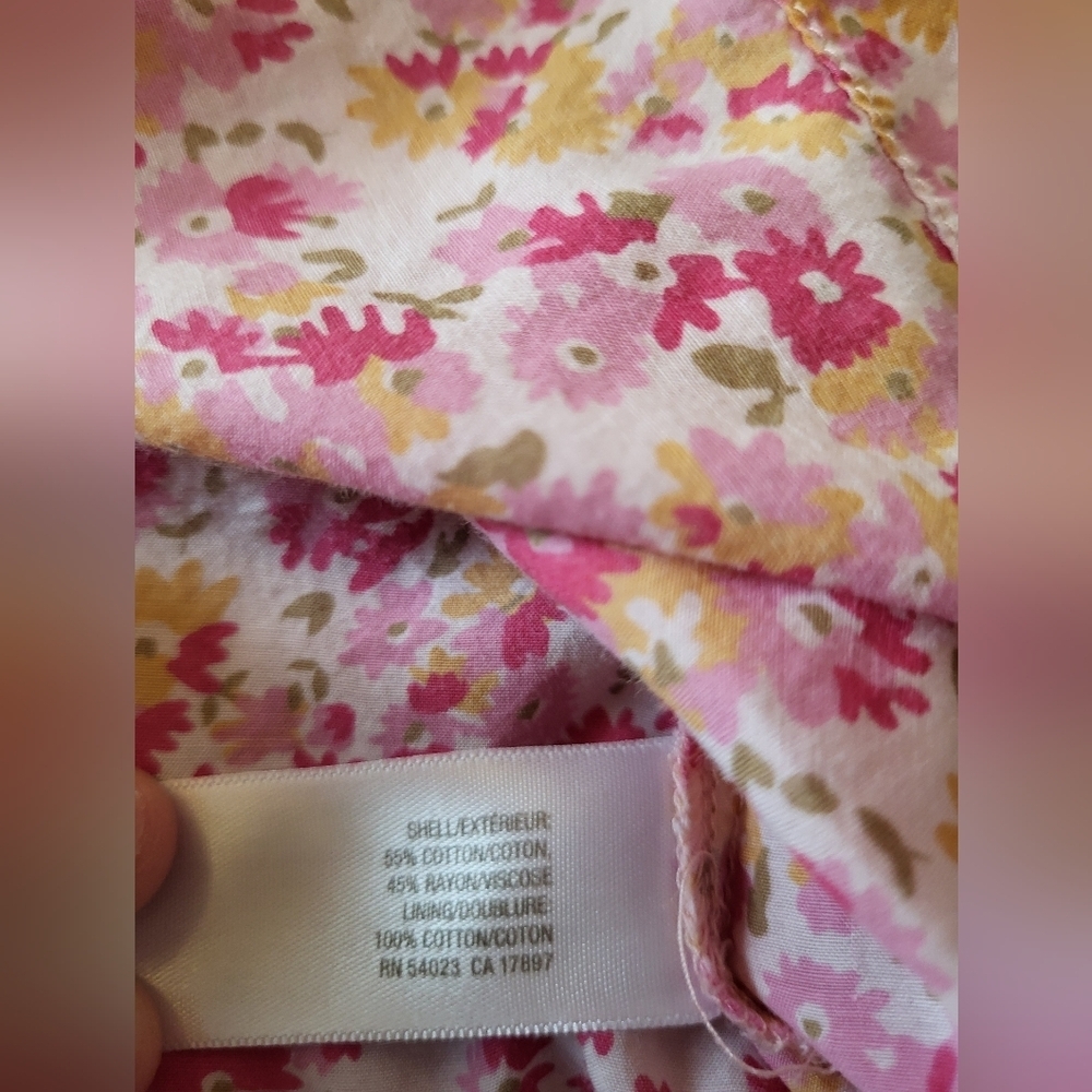 Old Navy Pink Floral Blouse, Size Medium - Picture 5 of 5